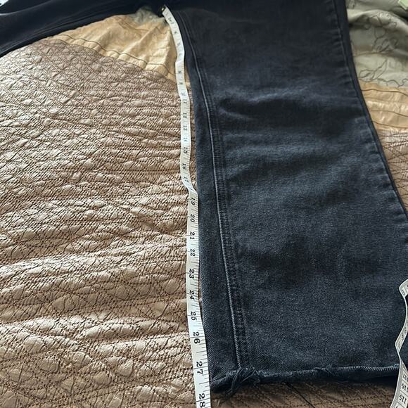 Pretty Little Thing | Black Jeans Frayed Hem Wide Leg Size US 2/ UK 6 - Picture 11 of 16